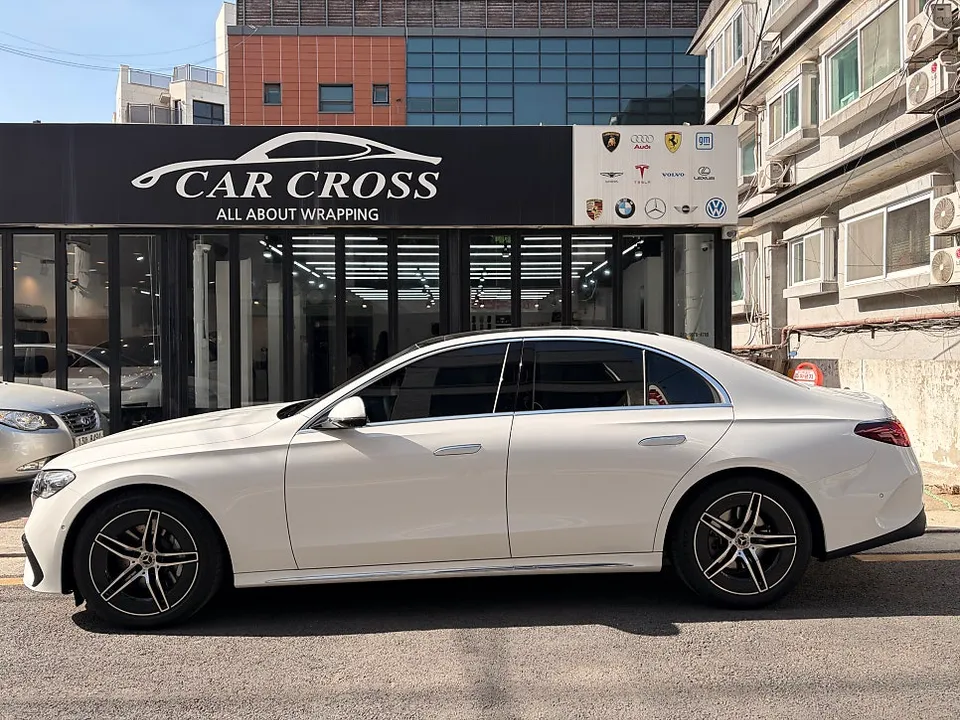 Mercedes-Benz Eクラス PPF施工事例|費用目安・仕上がり 施工写真 2-1