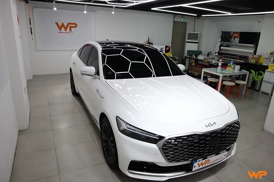 Kia K900 ppf - Kia K900 Black PPF Roof Wrap Review — Deep Gloss & Self-Healing photo 4