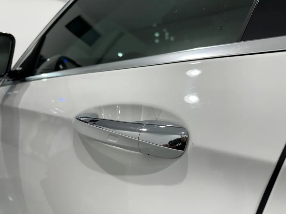 Mercedes-Benz EクラスのPPF施工事例|費用目安と仕上がり 施工写真 2-3