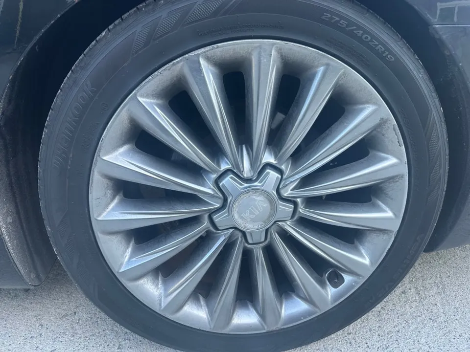 Kia K900 wheel repair - Kia K900 Wheel Repair & Painting Review - Cost & Results photo 4