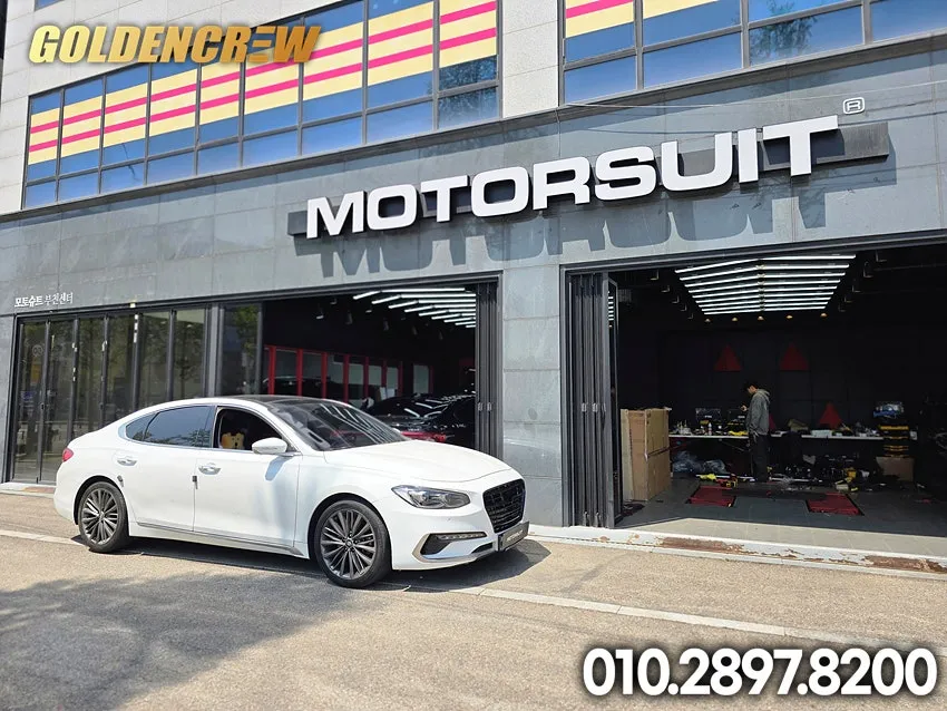 Hyundai Grandeur IG body kit - Hyundai Grandeur IG Body Kit Installation Review photo 4