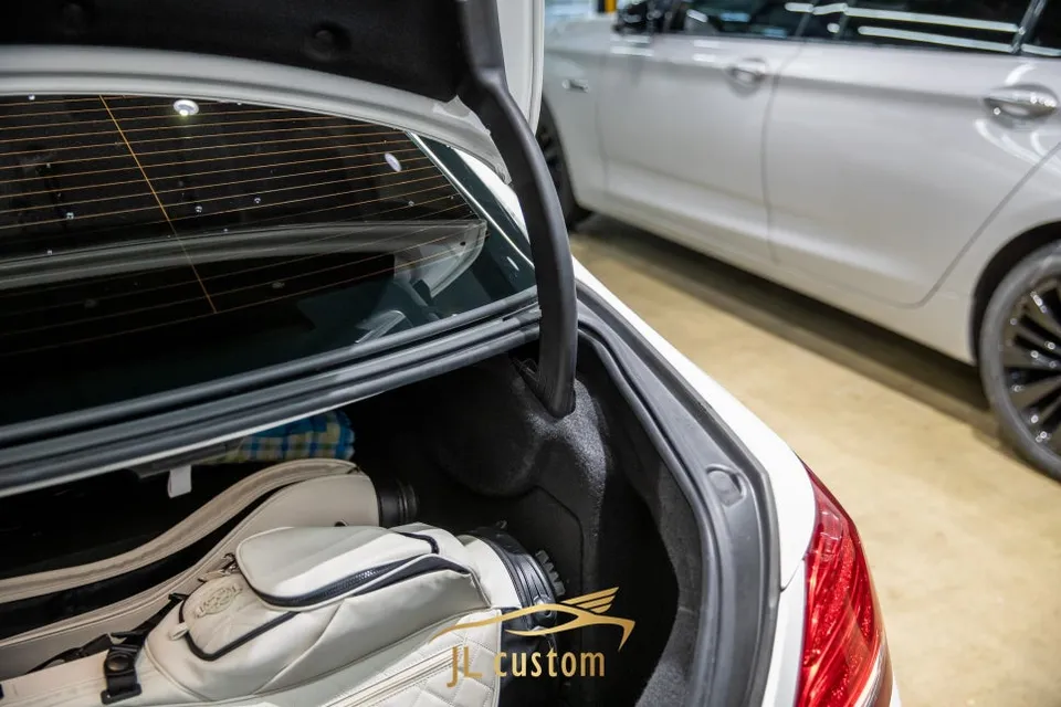 Mercedes-Benz E-Class W213 oem options - Mercedes-Benz E-Class W213 Power Trunk Retrofit Review photo 3