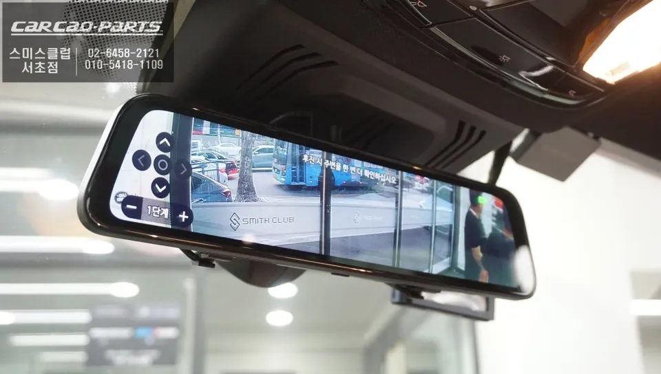 BMW X5のドライブレコーダー取付事例 施工写真 6