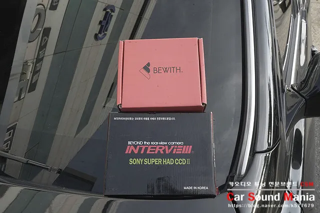 Hyundai Equus dash cam - Hyundai Equus Dash Cam Installation Review photo 3