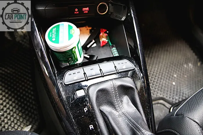 Kia Stonic seat ventilation - Kia Stonic Ventilated Seats Review: Cost & Results photo 4