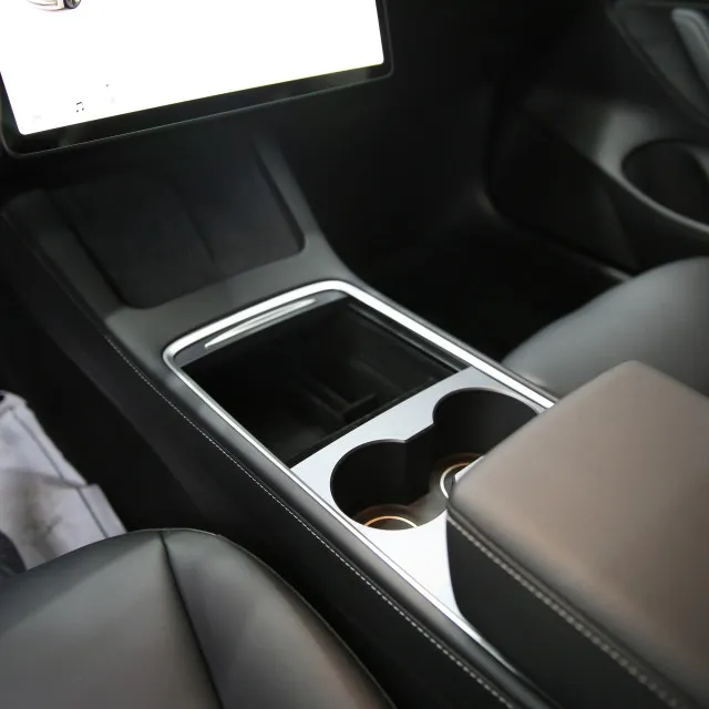 Tesla Model Y ambient lighting - Tesla Model Y Ambient Lighting Review — Transform Your Interior photo 4