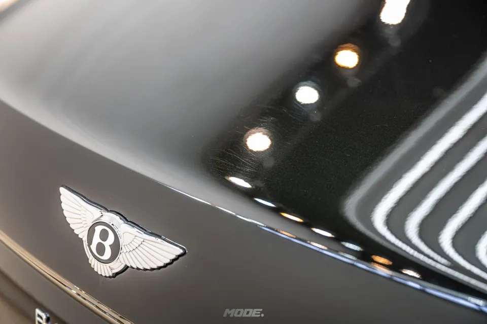 Bentley Flying Spurのガラスコーティング事例|費用目安・仕上がり 施工写真 1-2