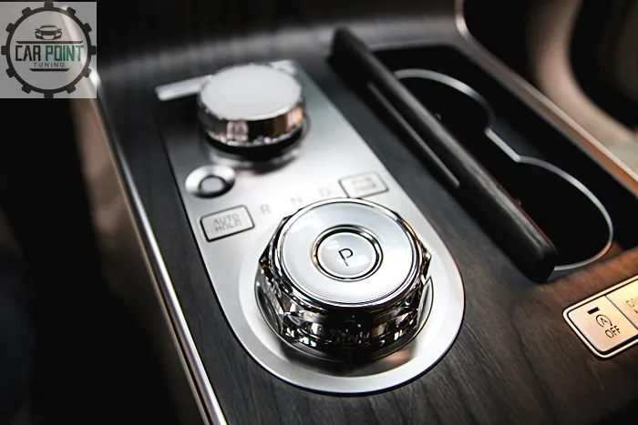 Genesis G80の室内PPF施工事例|傷・指紋対策 施工写真 3-2