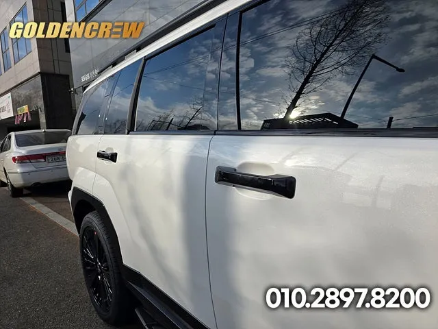 Hyundai Santa Fe MX5 body kit - Hyundai Santa Fe MX5 Body Kit Installation Review photo 4
