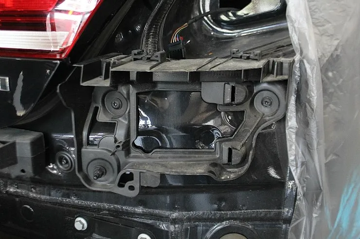 Volkswagen CC oem options - Volkswagen CC Side Assist Upgrade Review photo 3