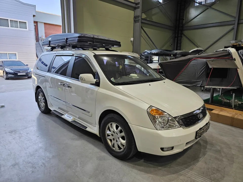 Kia Carnival car accessories - Kia Carnival Rooftop Tent Review — From ₩3,000,000+ photo 3