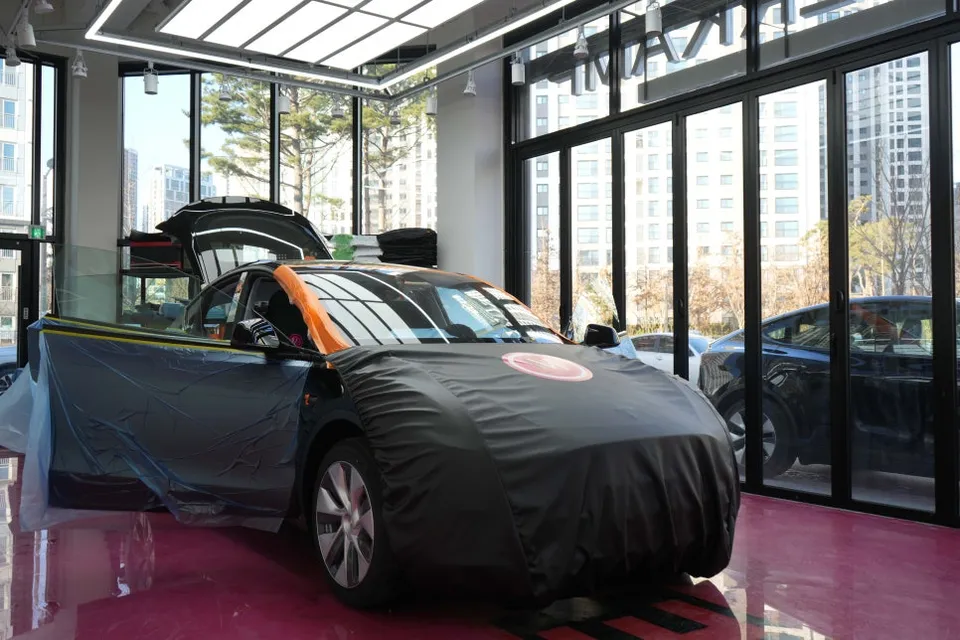 Tesla Model Yのカーフィルム施工事例｜費用目安・仕上がり 施工写真 3-1