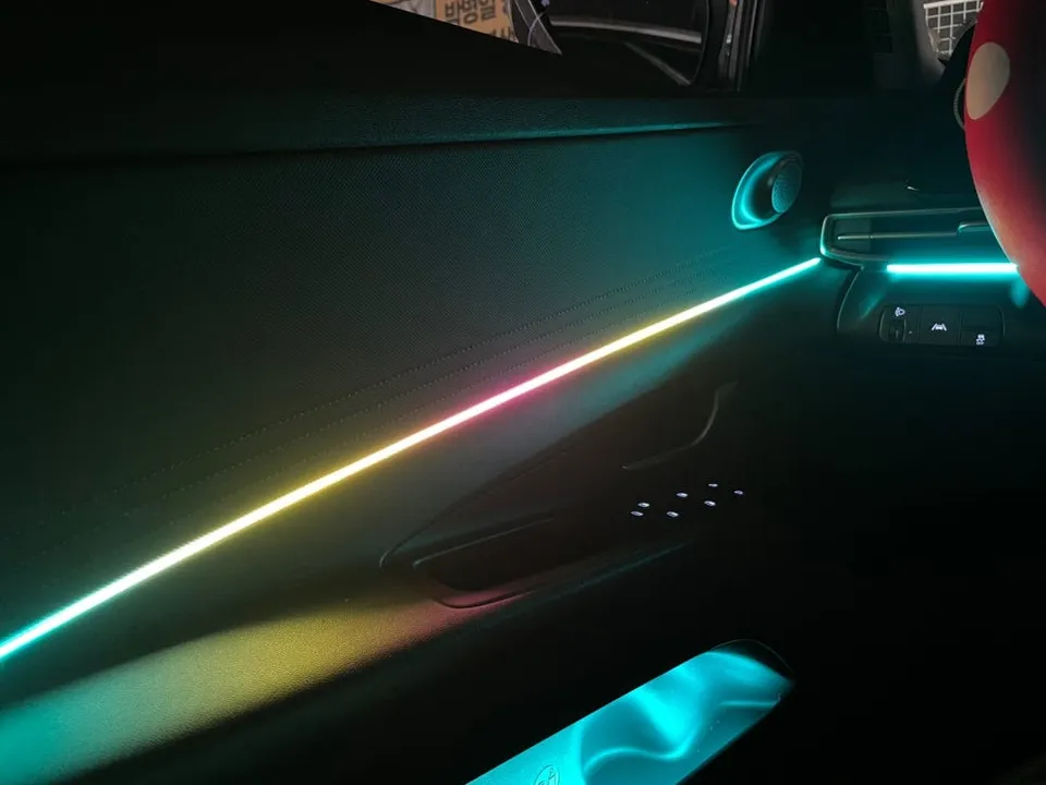 Hyundai Elantra CN7 ambient lighting - Hyundai Elantra CN7 Ambient Lighting Review: Cost & Results photo 5