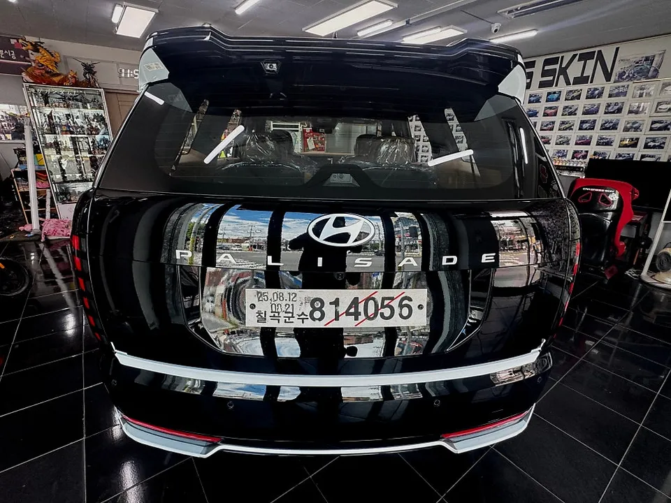 Hyundai Palisade LX3のカーラッピング事例|クローム処理 施工写真 2-3