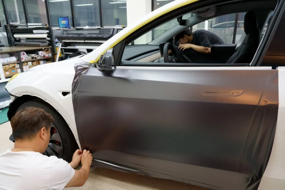 Tesla Model Y Wheel Repair & Refinishing Review — Like New photo 2