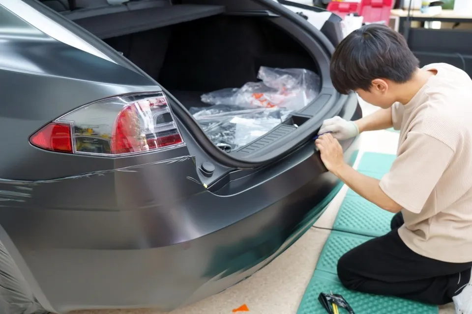 Tesla Model Y wheel repair - Tesla Model Y Wheel Repair & Refinishing Review — Like New photo 6