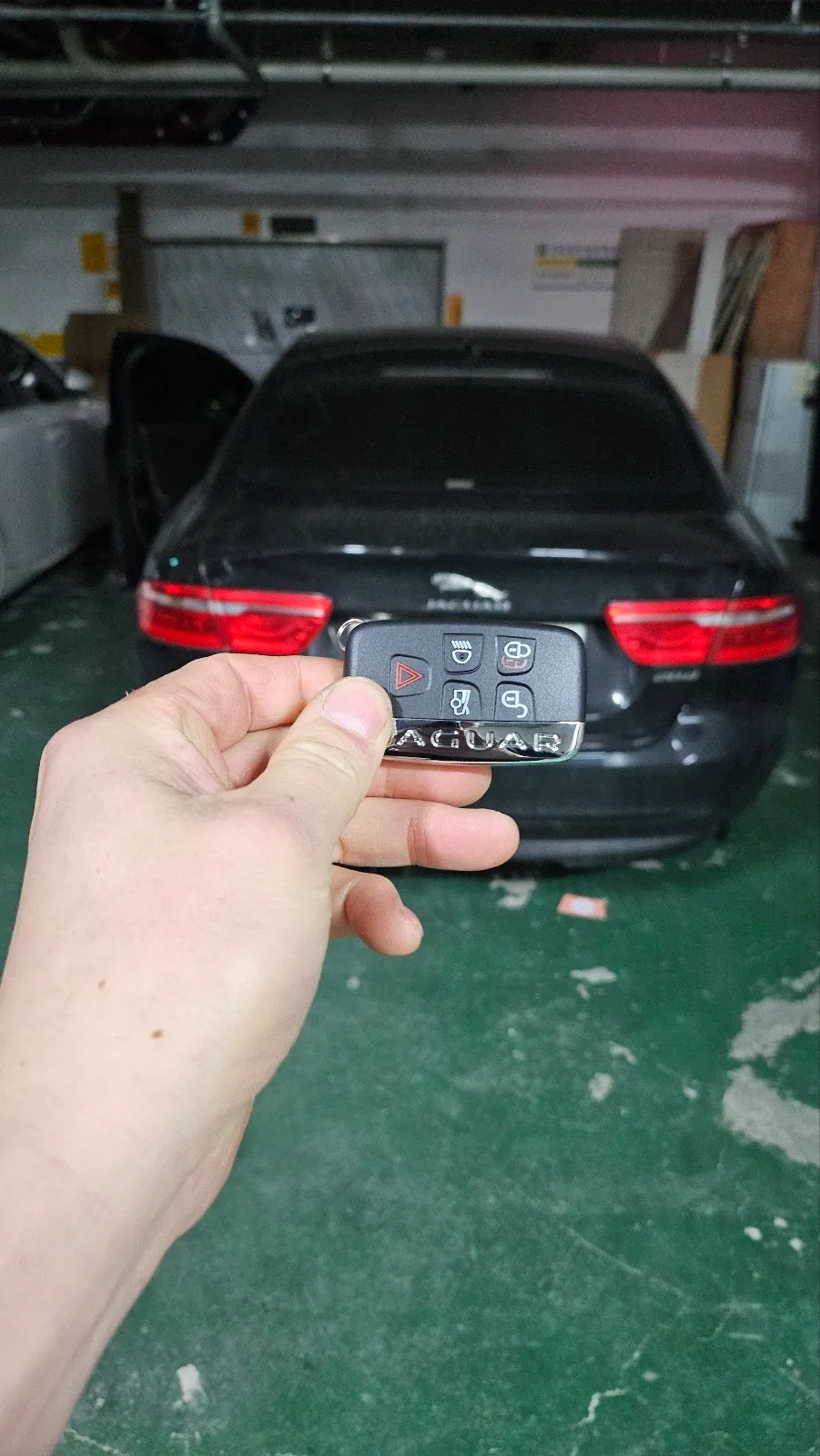Jaguar XE oem options - Jaguar XE OEM Options Review — Factory Upgrade Cost photo 4