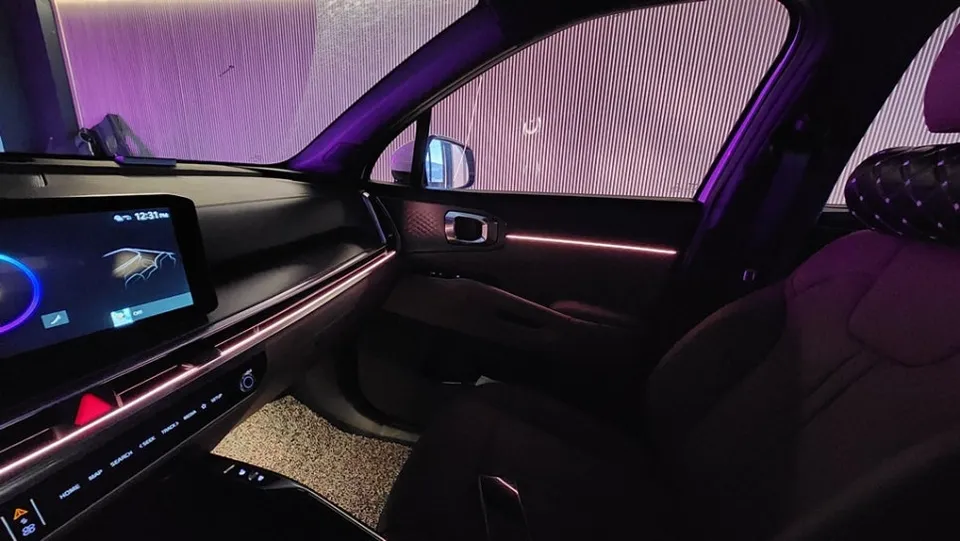 Kia Sorento MQ4 ambient lighting - Kia Sorento Ambient Lighting Upgrade Review photo 6
