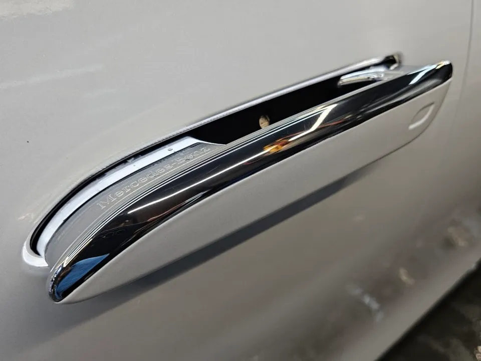 メルセデス・ベンツ Sクラス W223 カーラッピング事例｜費用目安・仕上がり 施工写真 3-2