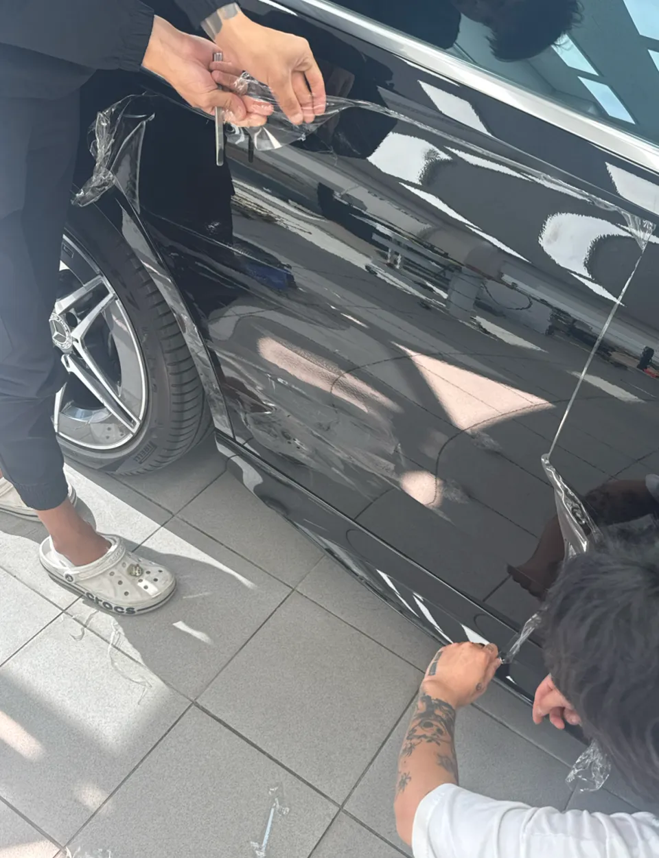 メルセデス・ベンツ Cクラス W206 PPF施工事例|費用目安・仕上がり 施工写真 1-2