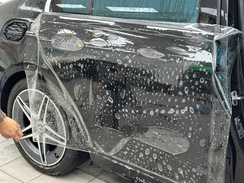 メルセデス・ベンツ Cクラス W206 PPF施工事例|費用目安・仕上がり 施工写真 3-3
