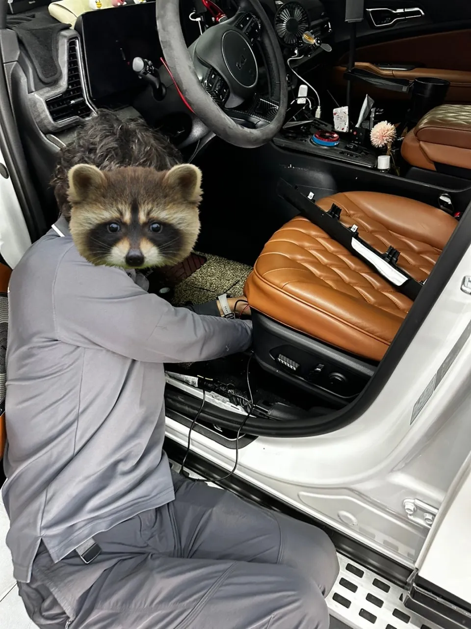 Kia Sportage oem options - Kia Sportage OEM Options Review: Premium Rear Monitor Cost photo 5