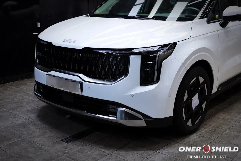 Hyundai Carnivalのカーフィルム施工事例|費用・仕上がり 施工写真 2-1