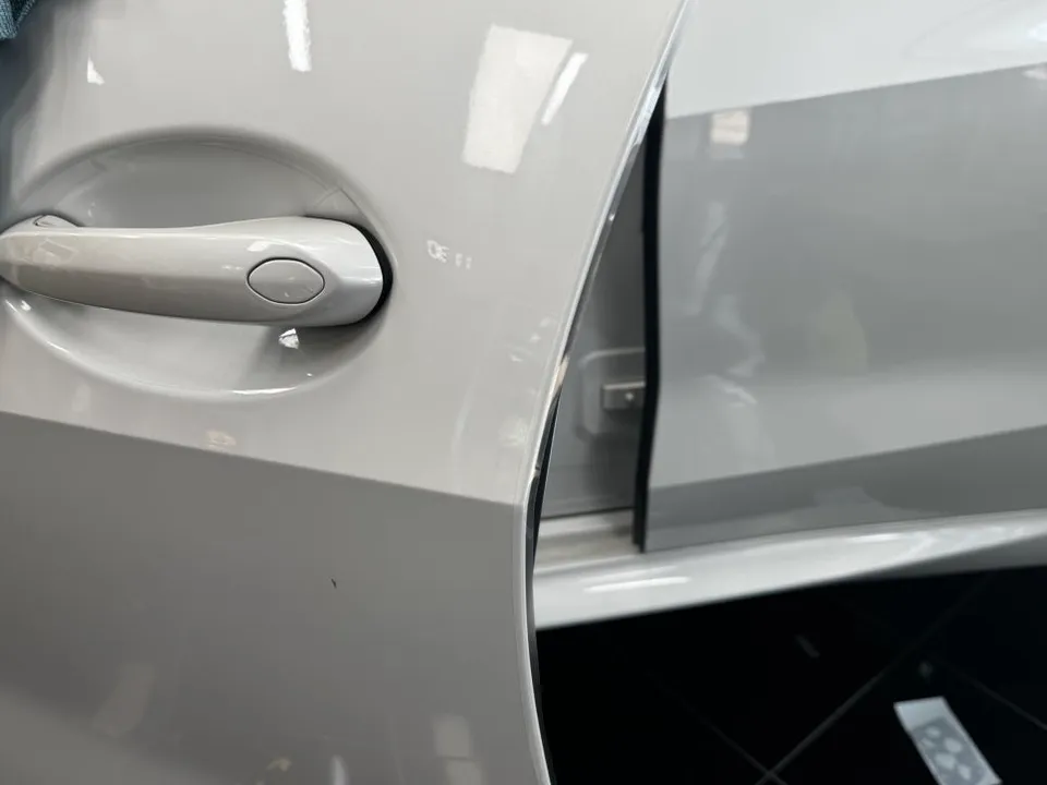 BMW X5 G05 PPF施工事例:クロームラッピングと保護フィルム 施工写真 3-2