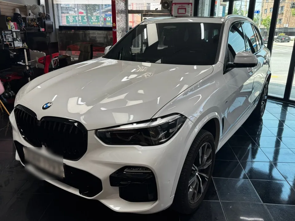 BMW X5 G05 PPF施工事例:クロームラッピングと保護フィルム 施工写真 3-3