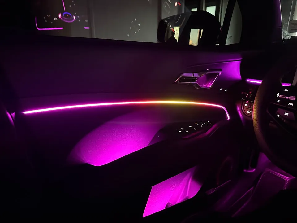 Kia Sportage NQ5 ambient lighting - Kia Sportage Ambient Lighting Review — Brighter, Richer Interior photo 3