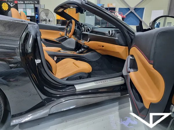 Ferrari Portofino interior customization - Ferrari Portofino Interior Customization Review photo 4