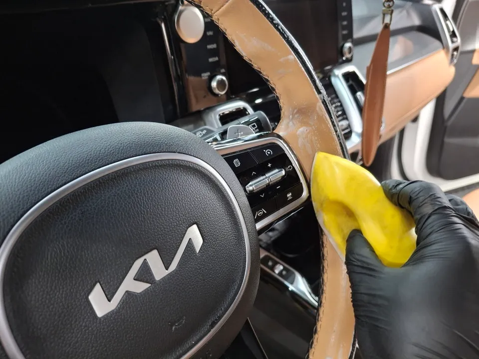 Kia Sorento PPF施工事例｜費用目安と仕上がり 施工写真 2-3