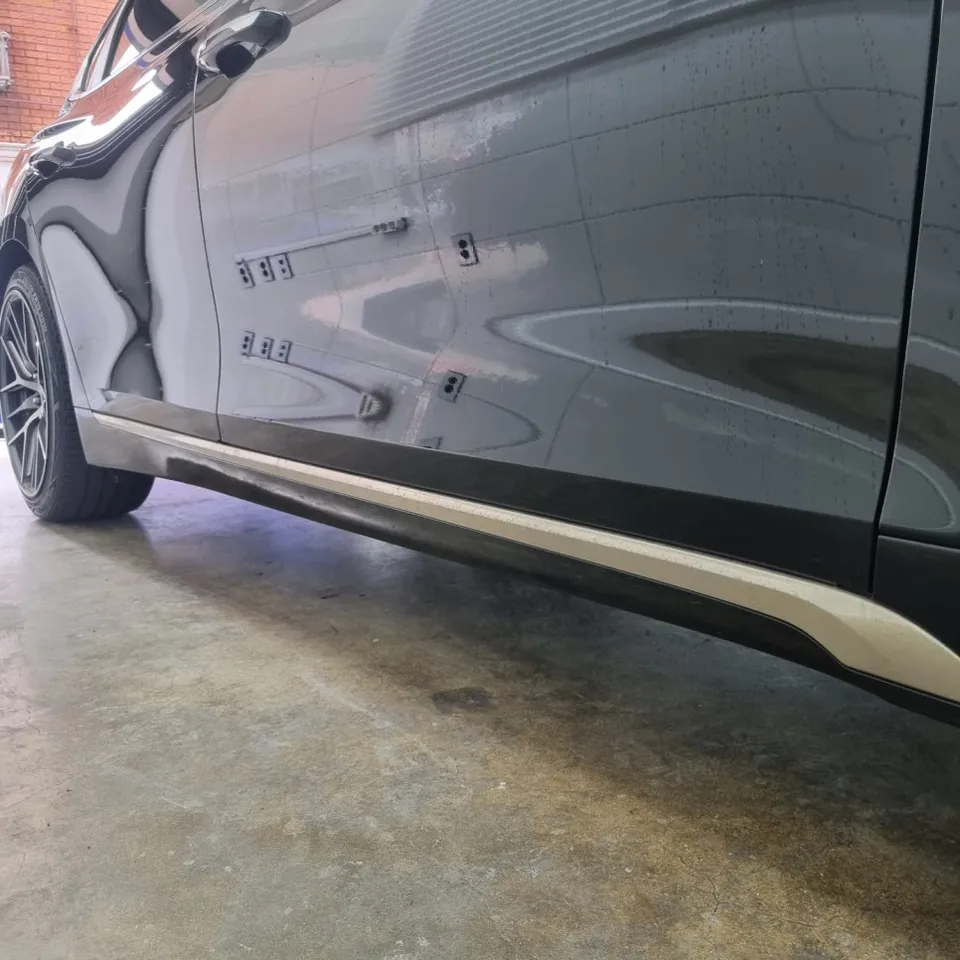 Hyundai Grandeur IGのカーラッピング事例|費用目安・仕上がり 施工写真 3-2