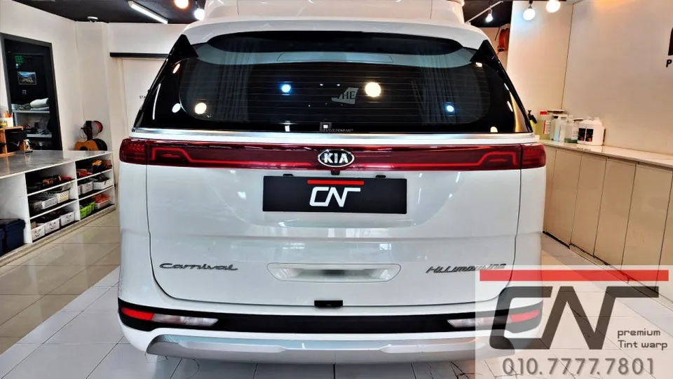 Kia Carnival Hi-Limousineのカーフィルム施工事例|費用目安・仕上がり 施工写真 3-3