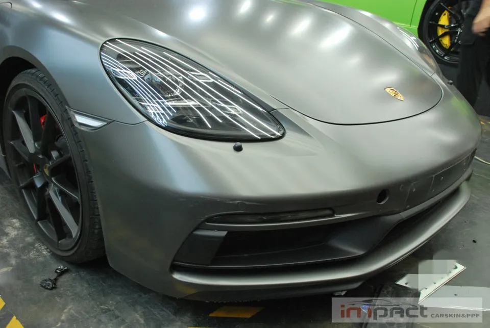 ポルシェ 718 Boxster PPF再施工事例|無光PPFの魅力 施工写真 2-1
