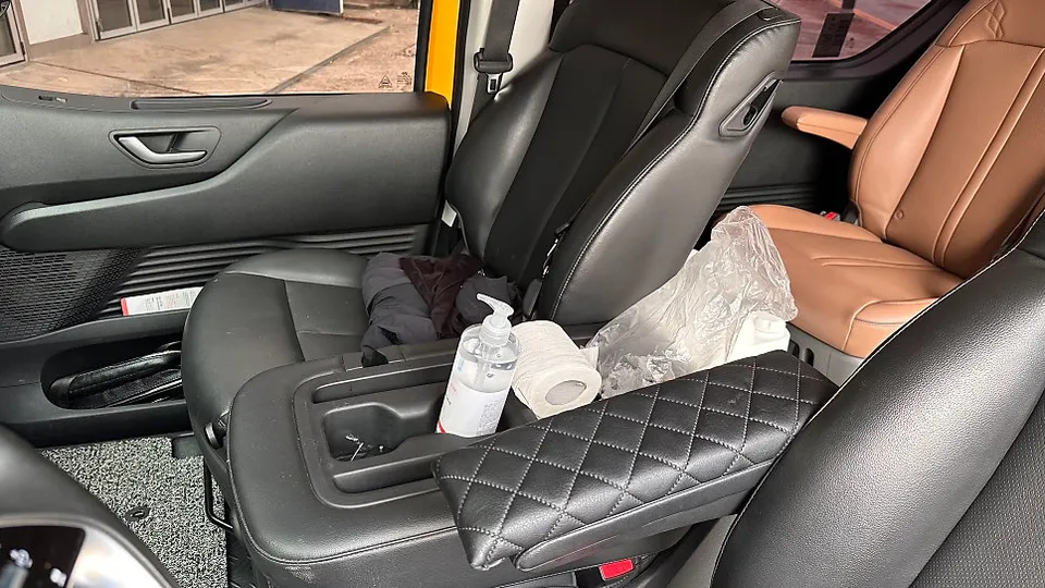 Hyundai Staria interior customization - Hyundai Staria Interior Customization Review photo 4