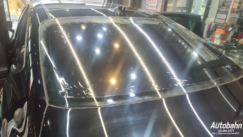 Genesis G80のカーフィルム施工事例｜熱線再施工 施工写真 4-2
