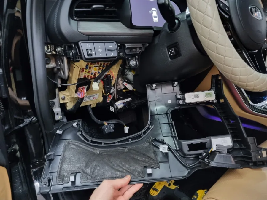 Kia K7 Premier ambient lighting - Kia K7 Premier Ambient Lighting Review — Cost & Results photo 4