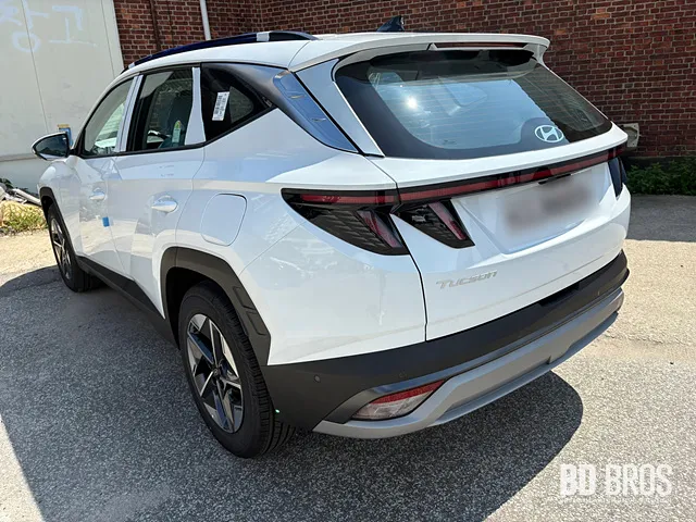 Hyundai Tucsonのカーフィルム施工事例|費用目安・仕上がり 施工写真 2-2