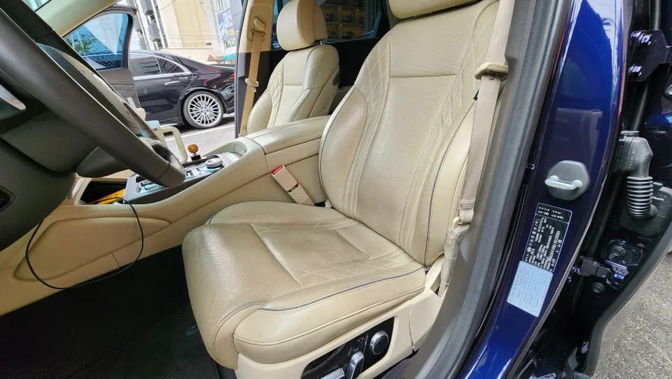 Kia K900 interior customization - Kia K900 Interior Customization Review — Before & After photo 2
