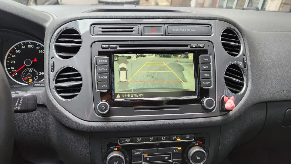 Volkswagen Tiguan surround view camera - Volkswagen Tiguan 360 Camera Installation Review — Cost photo 5