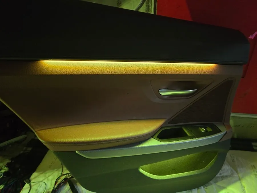 BMW 6 Series ambient lighting - BMW 6 Series Ambient Lighting Review: Full Color Upgrade photo 3