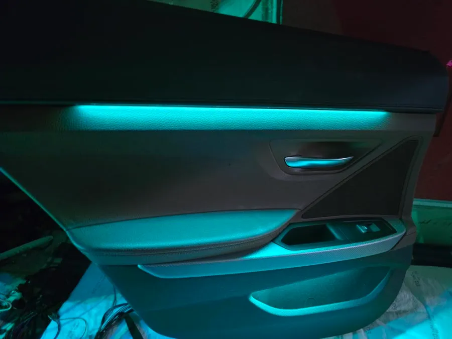 BMW 6 Series ambient lighting - BMW 6 Series Ambient Lighting Review: Full Color Upgrade photo 5