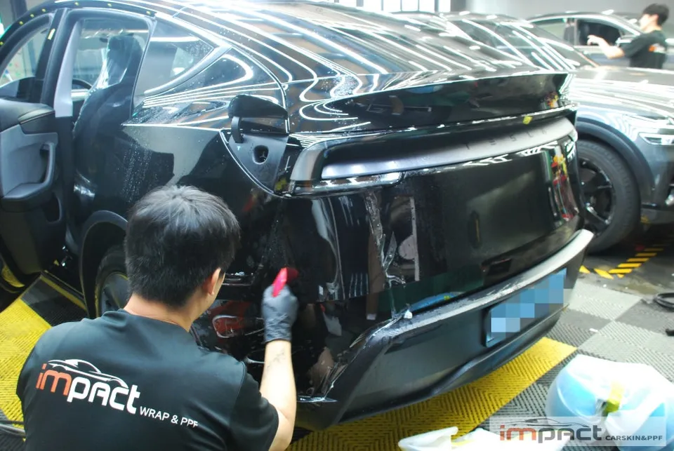 Tesla Model Y PPF施工事例｜費用目安と仕上がり 施工写真 3-2