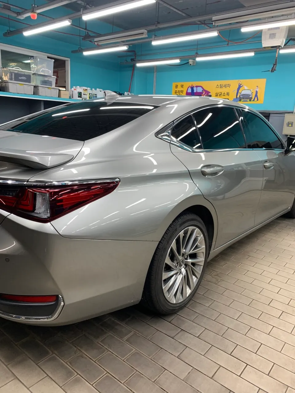 Lexus ES suspension upgrade - Lexus ES Brake Upgrade & Suspension Review — Enhanced Handling photo 4
