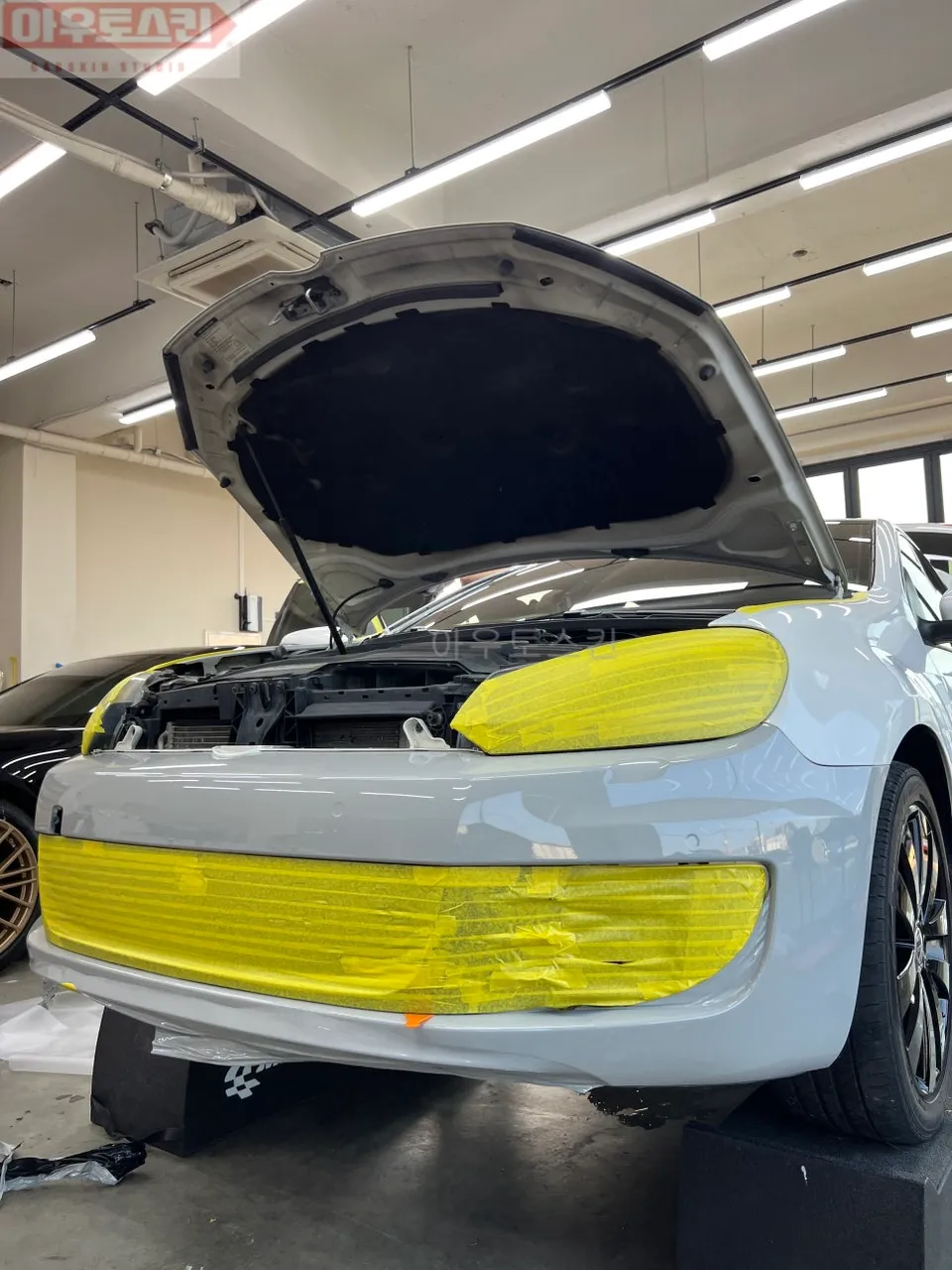 Porsche Golfのカーラッピング事例 施工写真 2-1