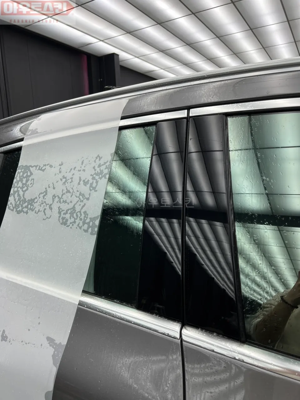 Mercedes-Benz GLAのPPF施工事例|費用目安・仕上がり 施工写真 2-3