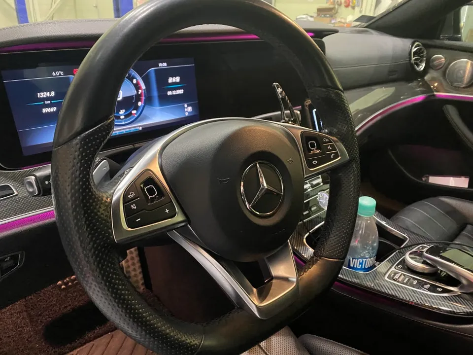 Mercedes-Benz E-Class Coupe steering wheel - Mercedes-Benz E-Class Coupe Steering Wheel Customization Review photo 5