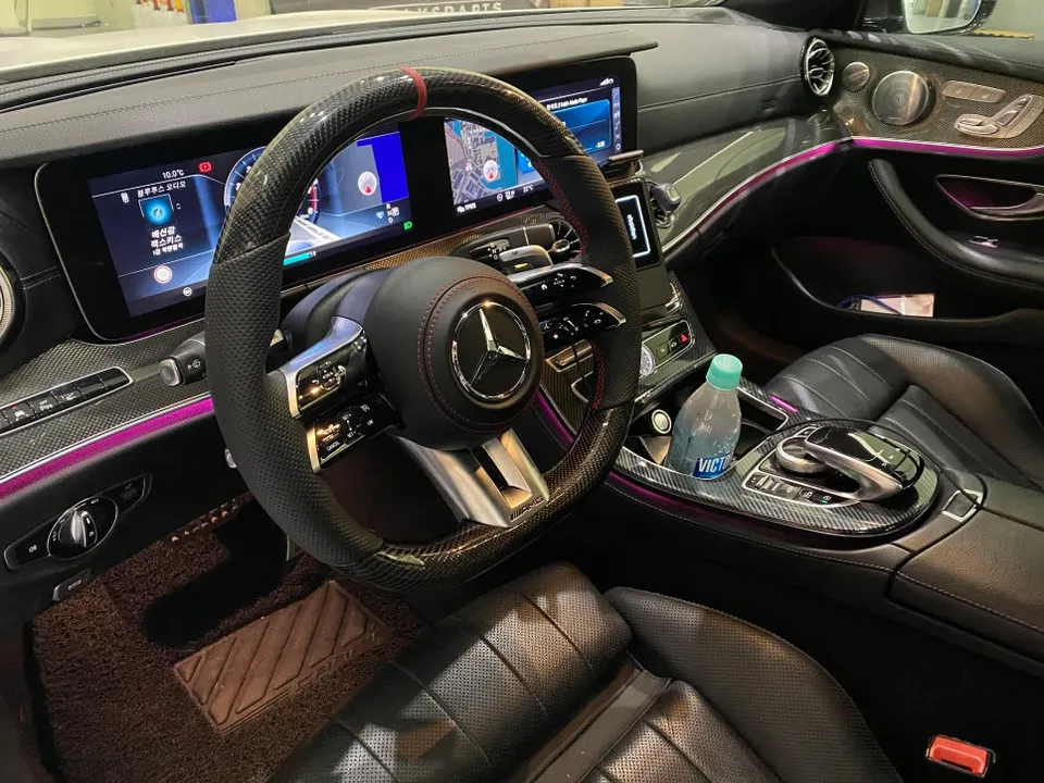 Mercedes-Benz E-Class Coupe steering wheel - Mercedes-Benz E-Class Coupe Steering Wheel Customization Review photo 6