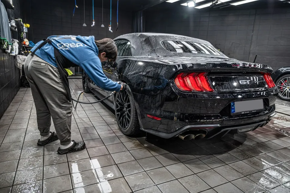 Ford Mustang Convertible PPF施工事例|費用目安・仕上がり 施工写真 2-1